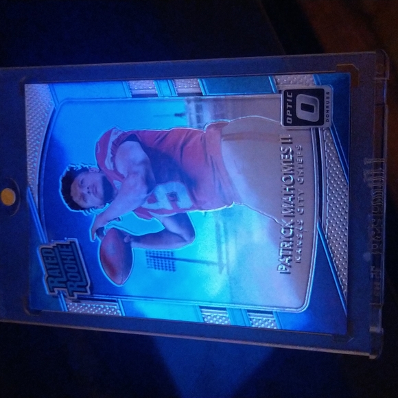 Rated rookie 177 Patrick Mahomes holo ready 4 grade - Picture 5 of 8